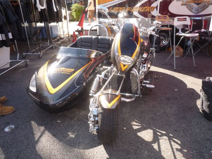 Russ Brown&#039;s Custom w Sidecar
