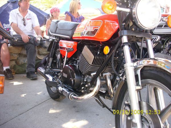 Yamaha 400 