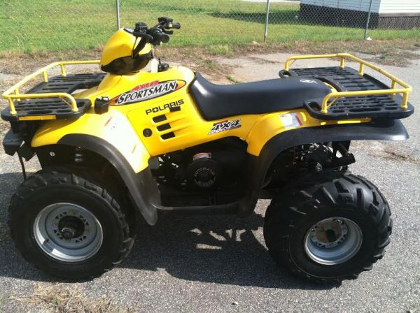 2002 Polaris Sportsman 400 4x4 ​$2995