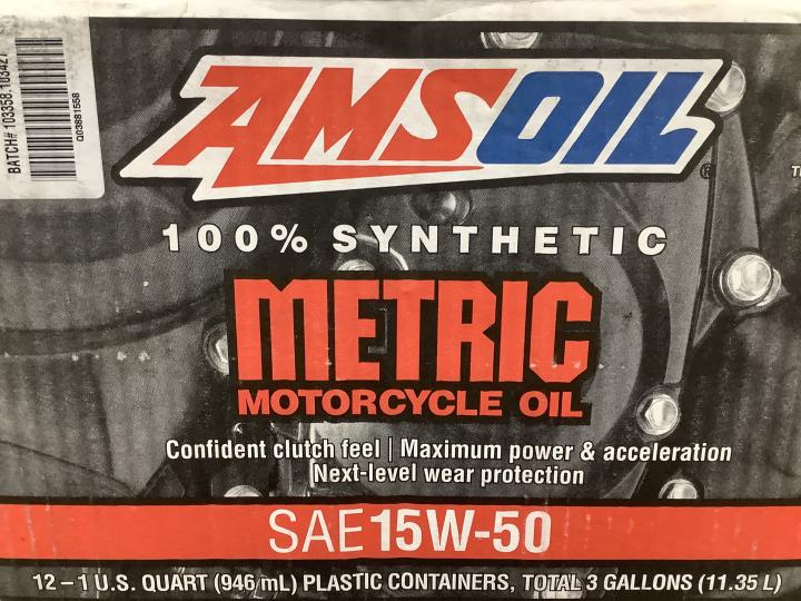 AMSOIL 15W-50 METRIC OIL FOR TRIUMPH AND DUCATI