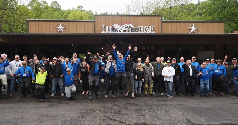 BMWs Tame the Tail of the Dragon